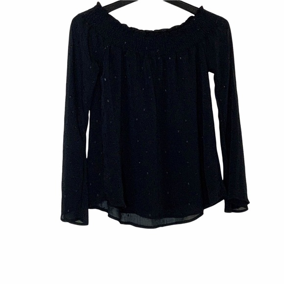ABERCROMBIE & FITCH black off the shoulder blouse - Picture 4 of 8